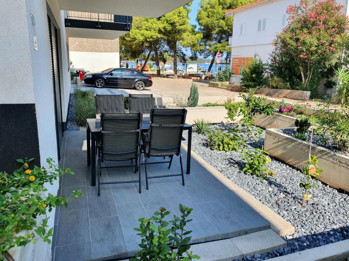 Apartmani Nerium Lovište Exteriér fotografie